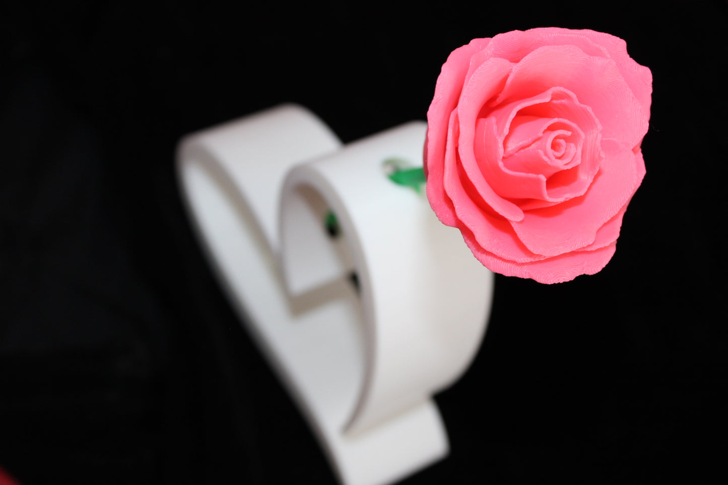 Heart forever rose holder
